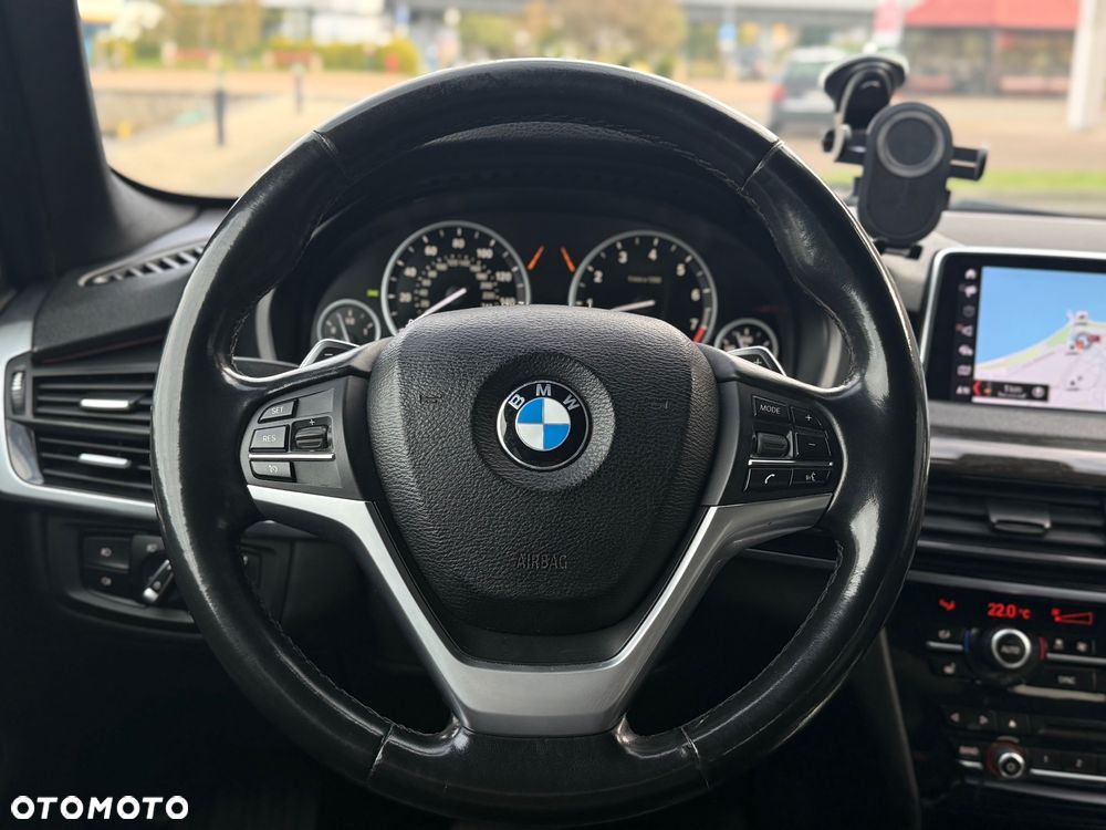 BMW X5 xDrive35i - 28