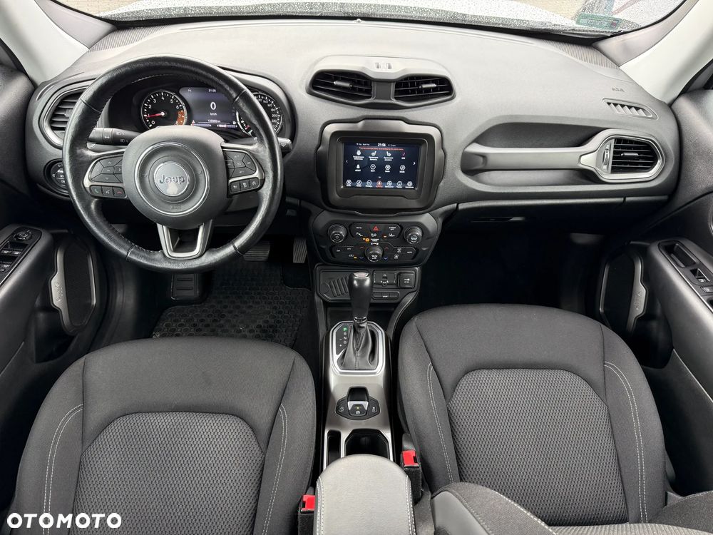 Jeep Renegade - 11