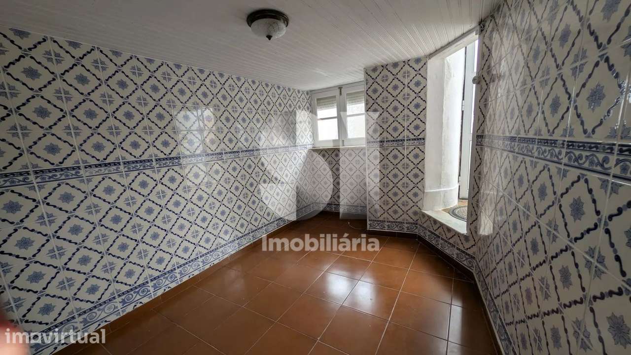 Aconchegante Moradia T2 Trplex Renovada, em Folques - Grande imagem: 3/21