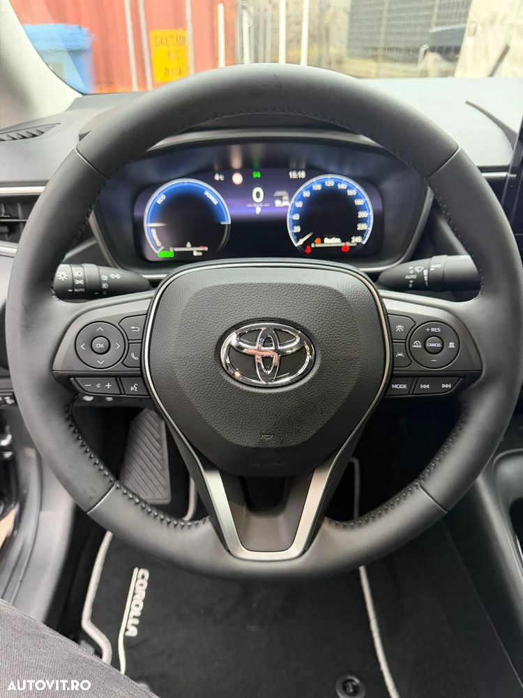 Toyota Corolla 1.8 HEV Dynamic - 9