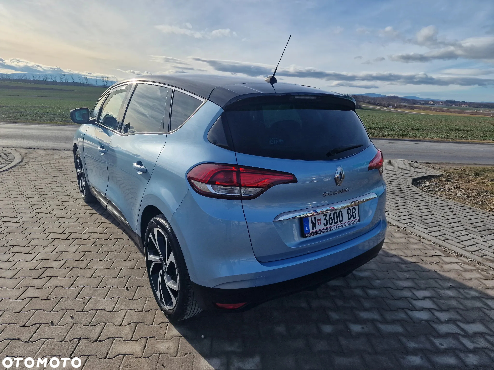 Renault Scenic 1.5 dCi Energy Bose EU6 - 12