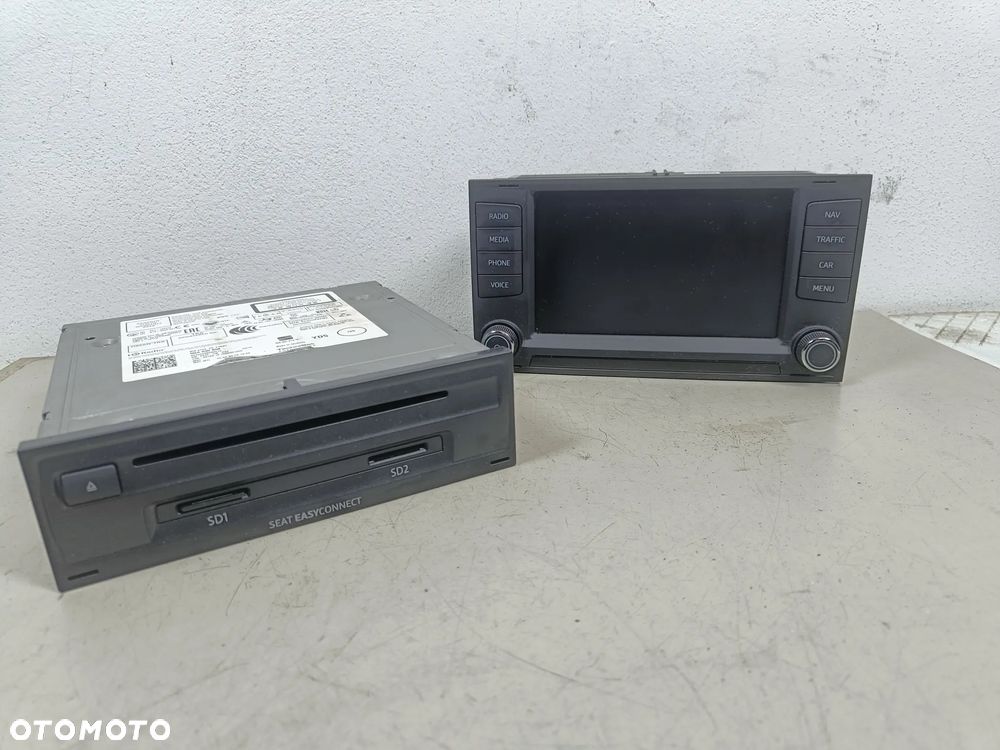 Radio Seat Leon 3 III Wyświetlacz Czytnik Jednostka Nawigacja 5QA035858 5F0919604A - 1