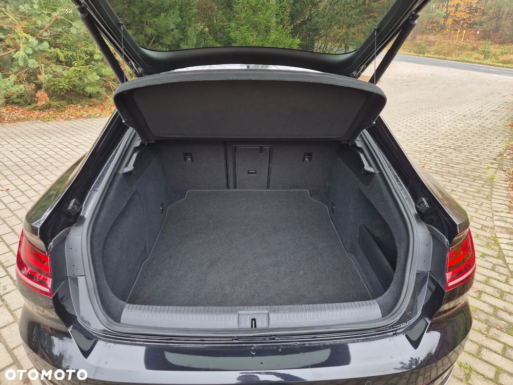 Volkswagen Arteon 2.0 TSI 4Motion DSG R-Line - 29