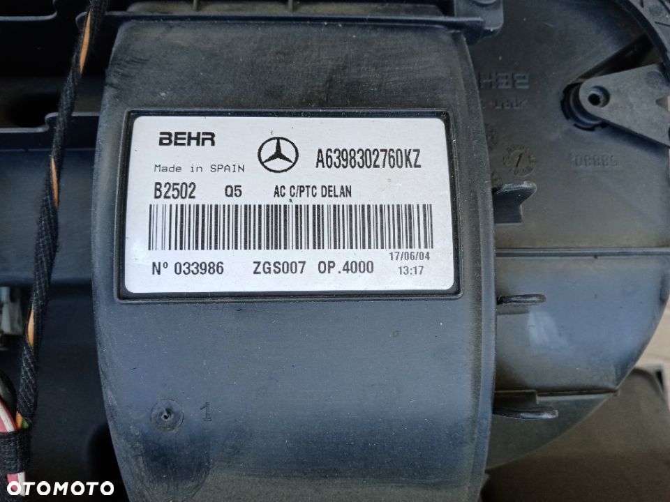 Nagrzewnica powietrza klimatyzacji Mercedes Vito 639 A6398302760KZ - 4
