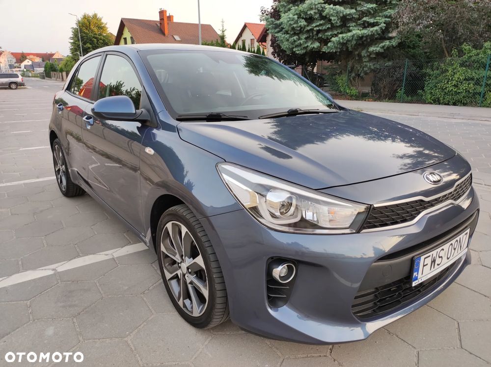 Kia Rio - 17
