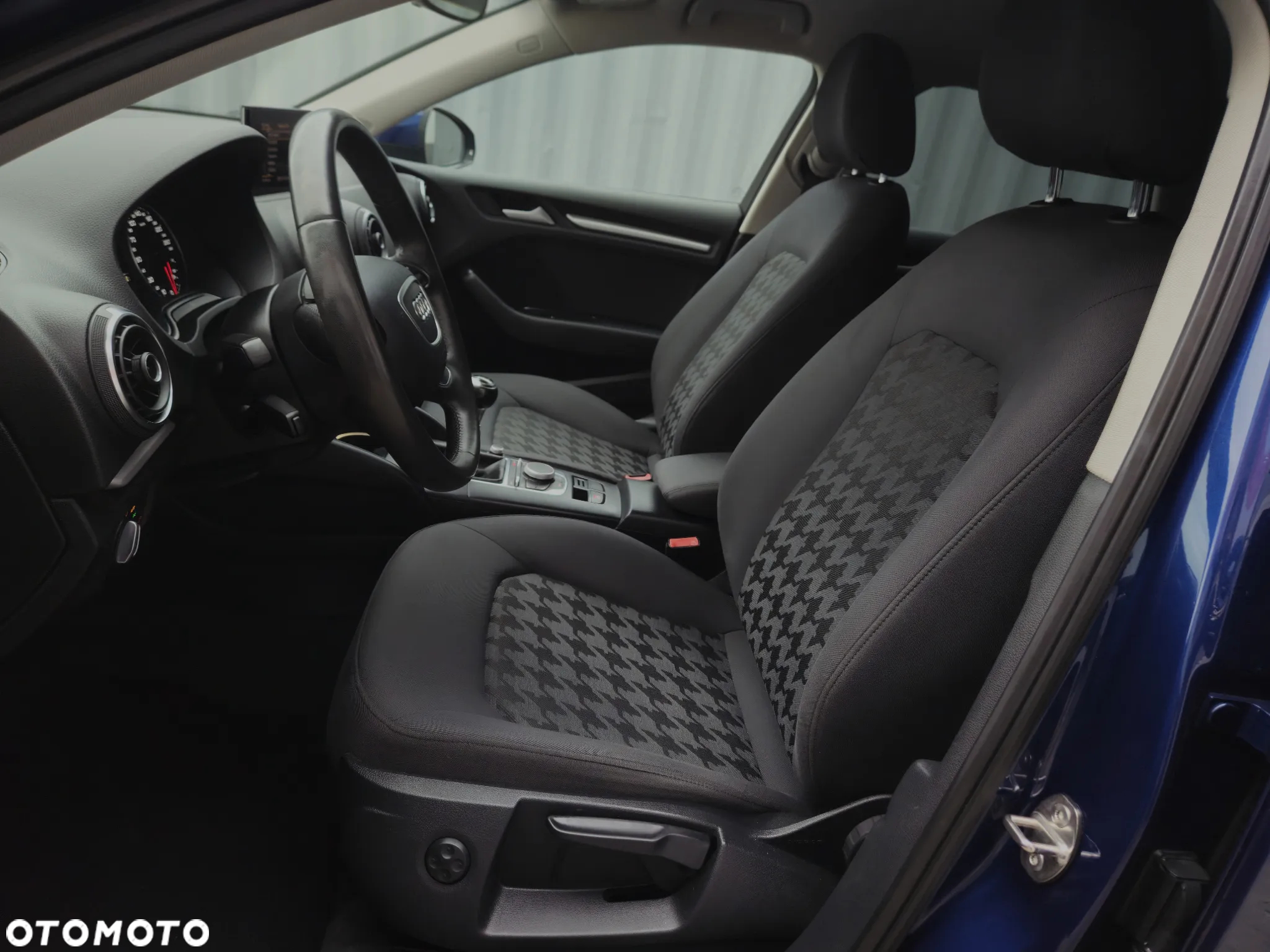 Audi A3 1.4 TFSI Sportback Ambiente - 13