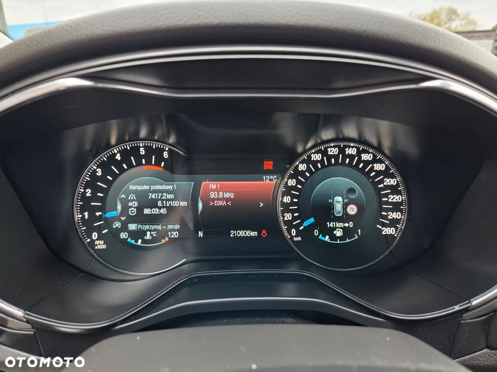 Ford Mondeo 2.0 TDCi STart-Stopp Titanium - 29