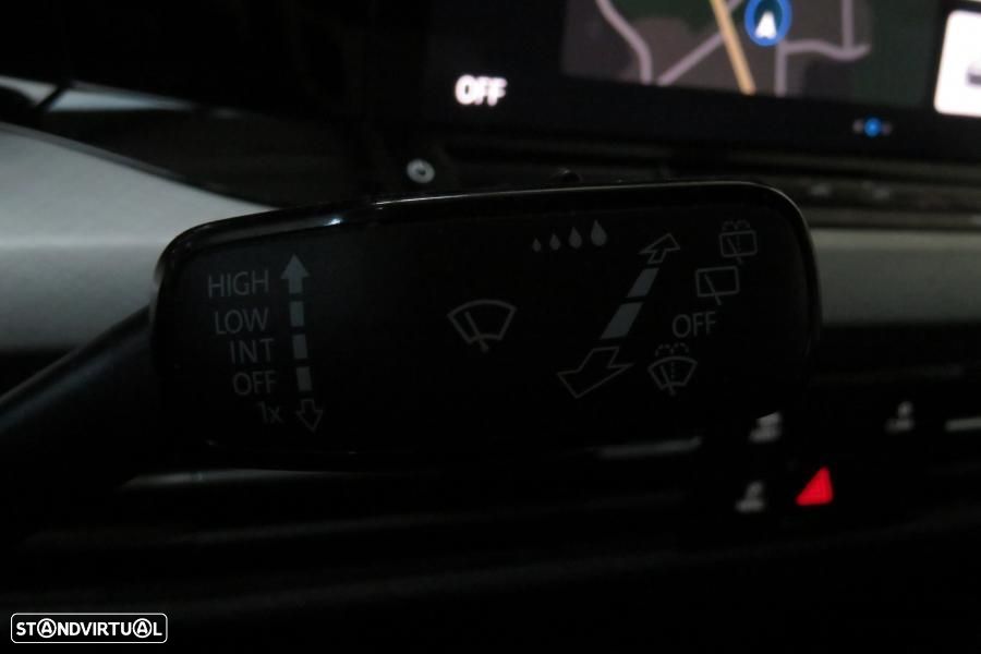 VW Golf 1.0 TSI Life - 21