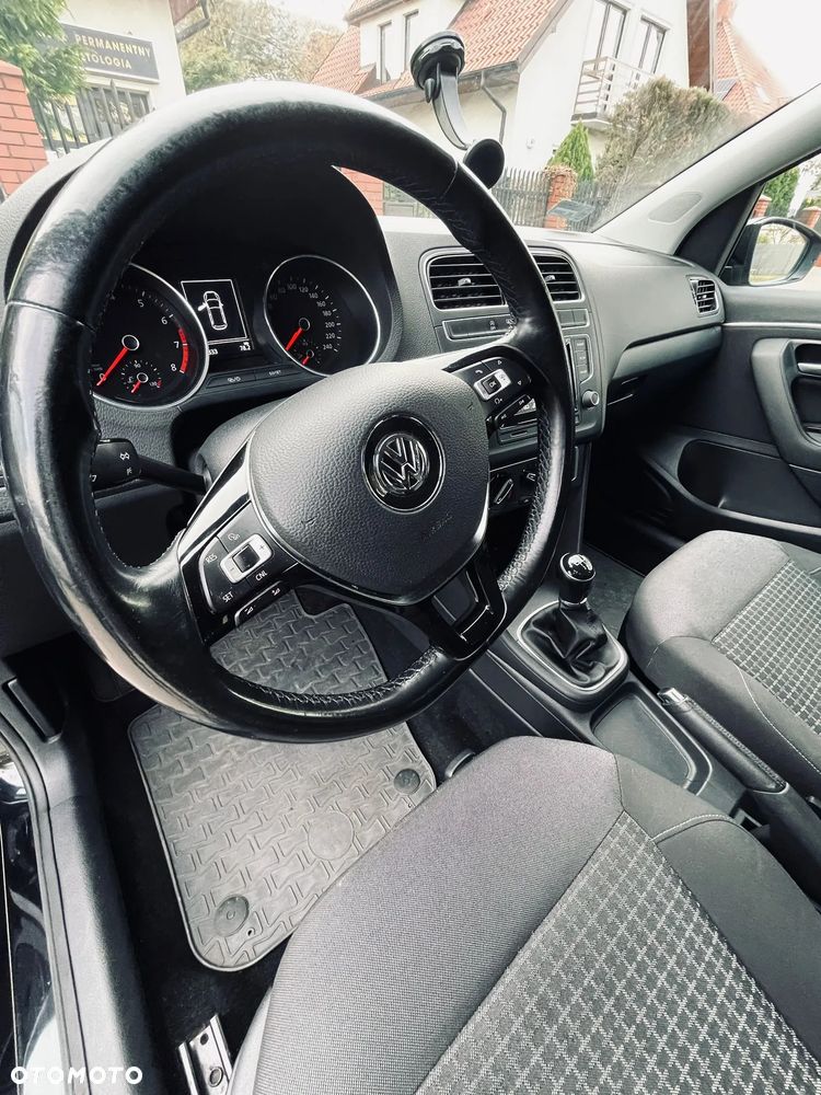 Volkswagen Polo 1.2 TSI BMT Comfortline - 19