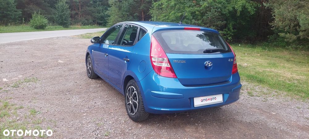 Hyundai i30 1.4 Blue Comfort - 13