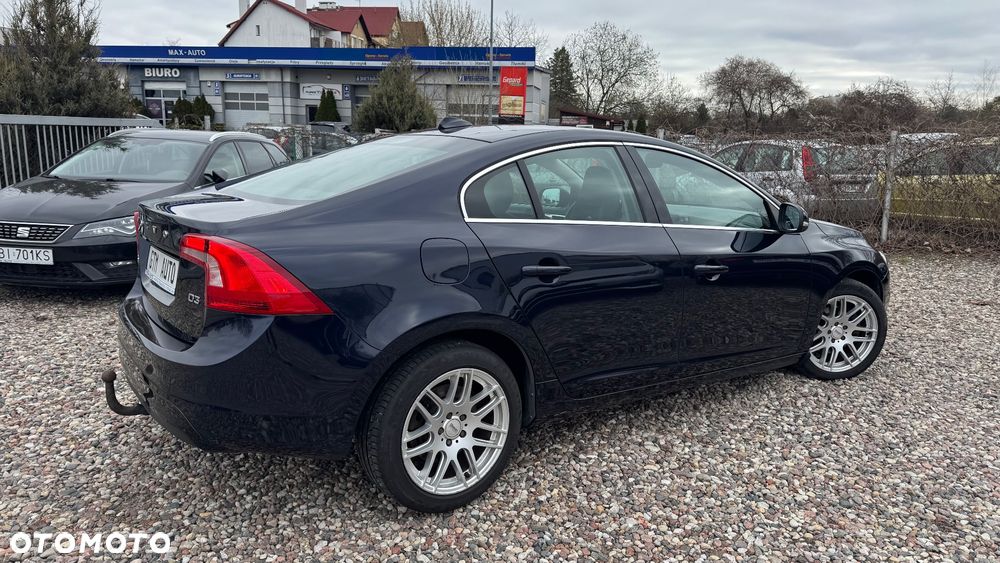 Volvo S60 D3 Geartronic Momentum - 18