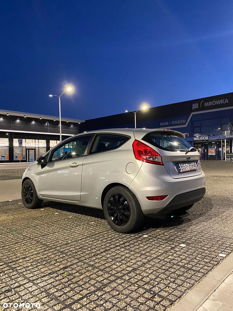 Ford Fiesta 1.25 Trend Edition - 4