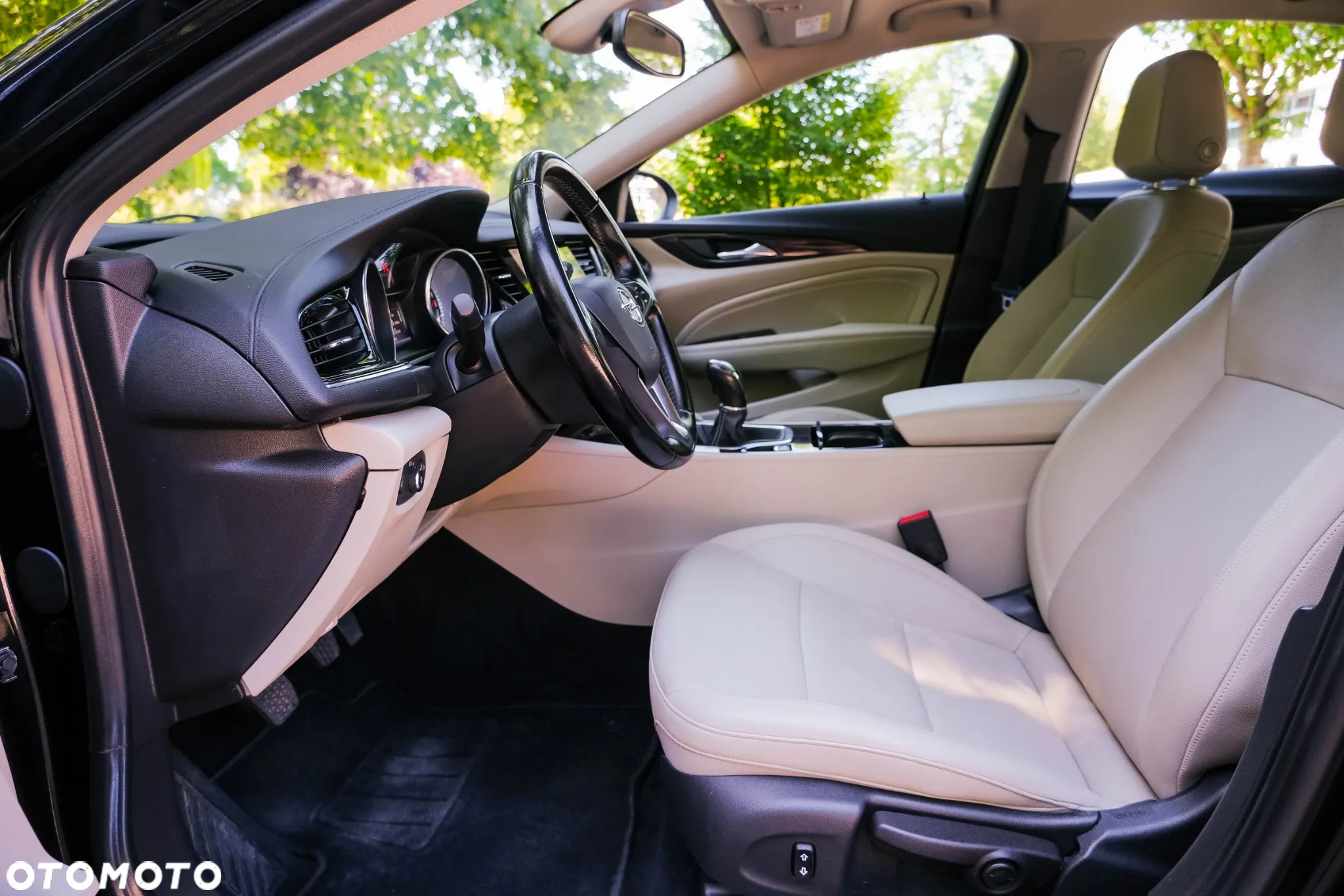 Opel Insignia 1.6 CDTI Cosmo ecoFLEX S&S - 21