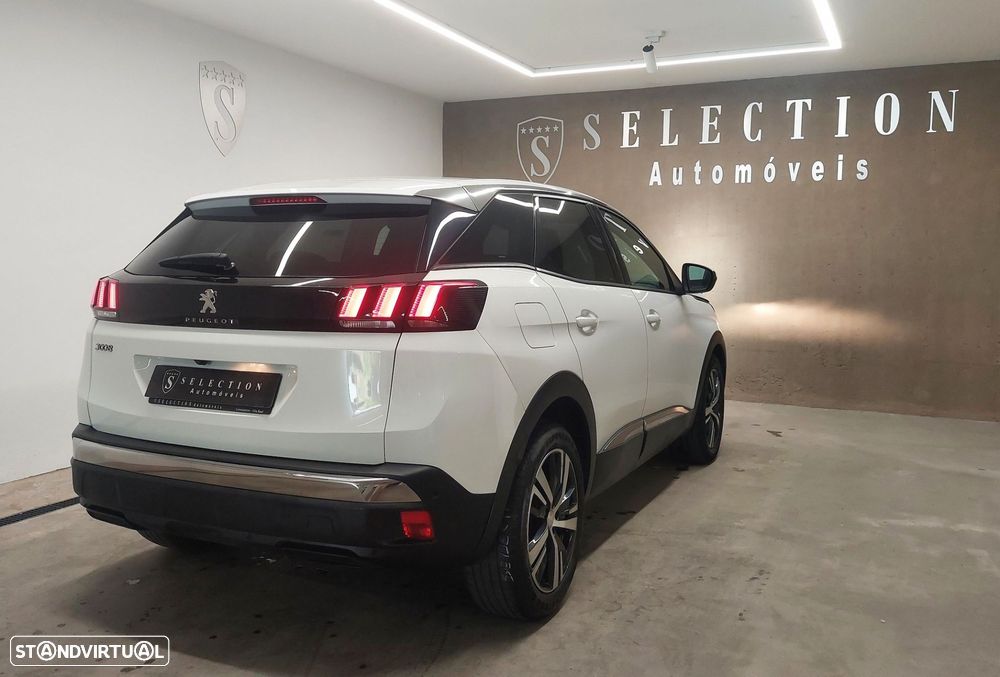 Peugeot 3008 1.2 PureTech Allure - 9