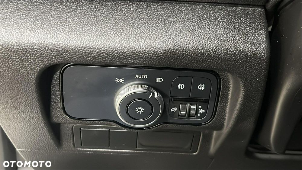 Mercedes-Benz Citan - 24