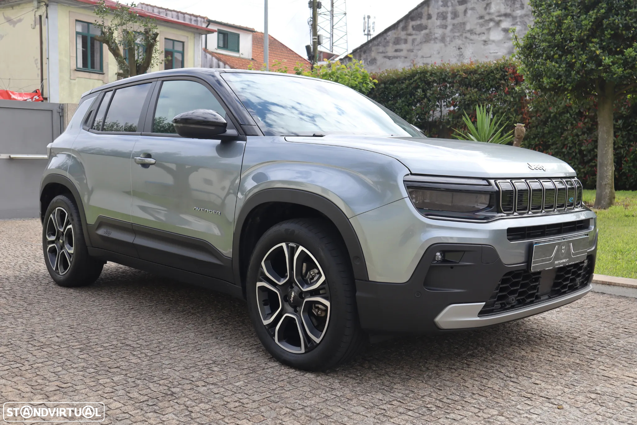 Jeep Avenger Summit - 2