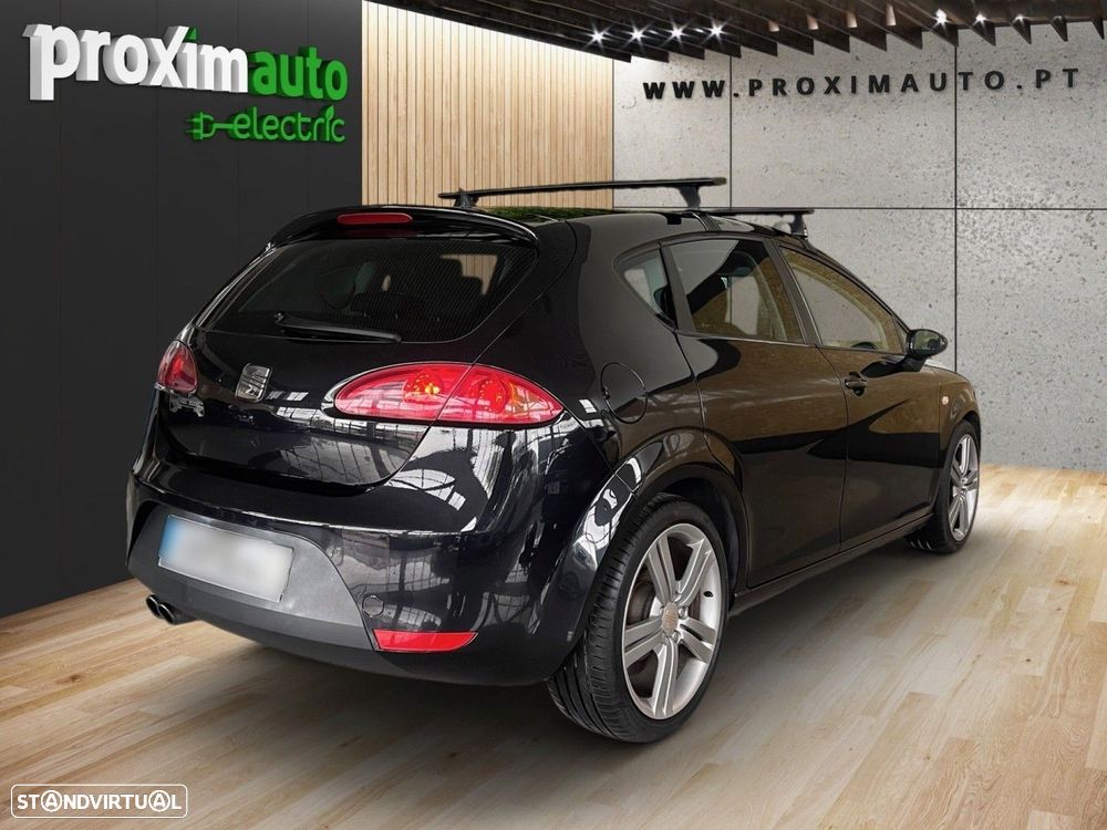 SEAT Leon 2.0 TDI FR - 11