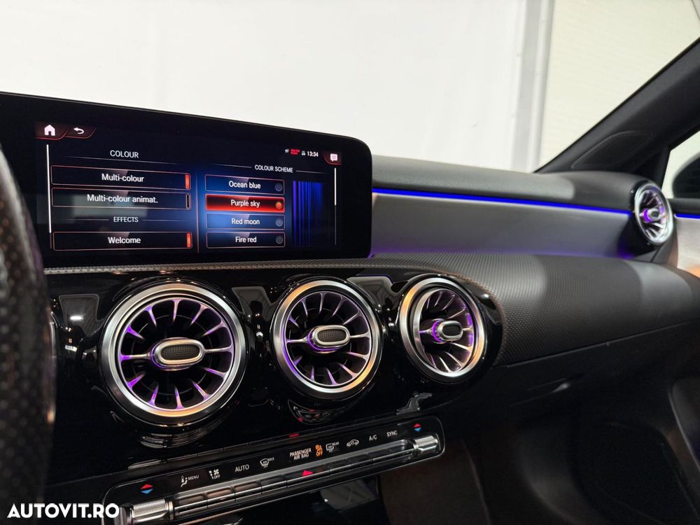 Mercedes-Benz A 180 7G-DCT AMG Line - 15