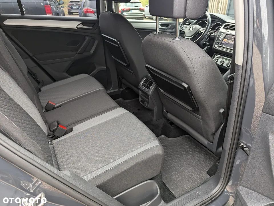 Volkswagen Tiguan 2.0 TDI BMT SCR 4Mot Comfortline DSG - 27