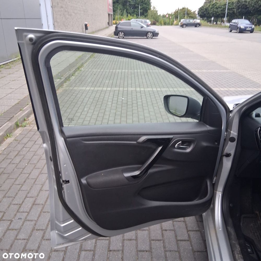 Peugeot 301 1.6 VTi Allure - 12