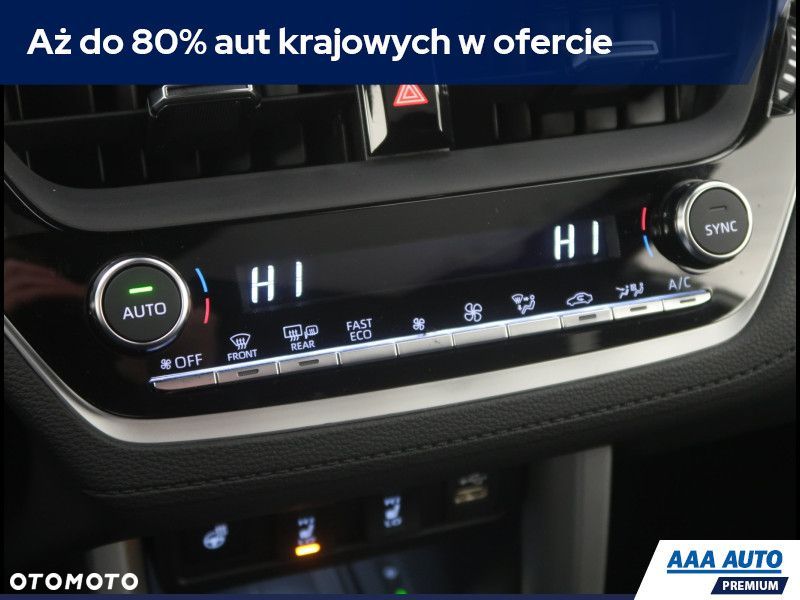 Toyota Corolla Cross - 13