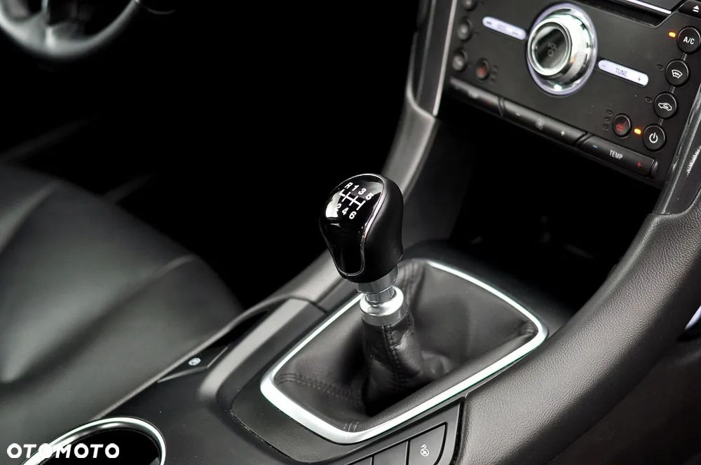 Ford Mondeo 2.0 EcoBlue Titanium - 20