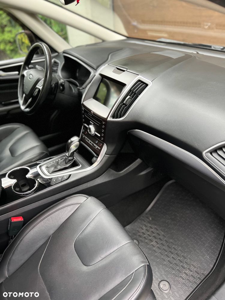 Ford S-Max 2.0 TDCi Titanium PowerShift - 28