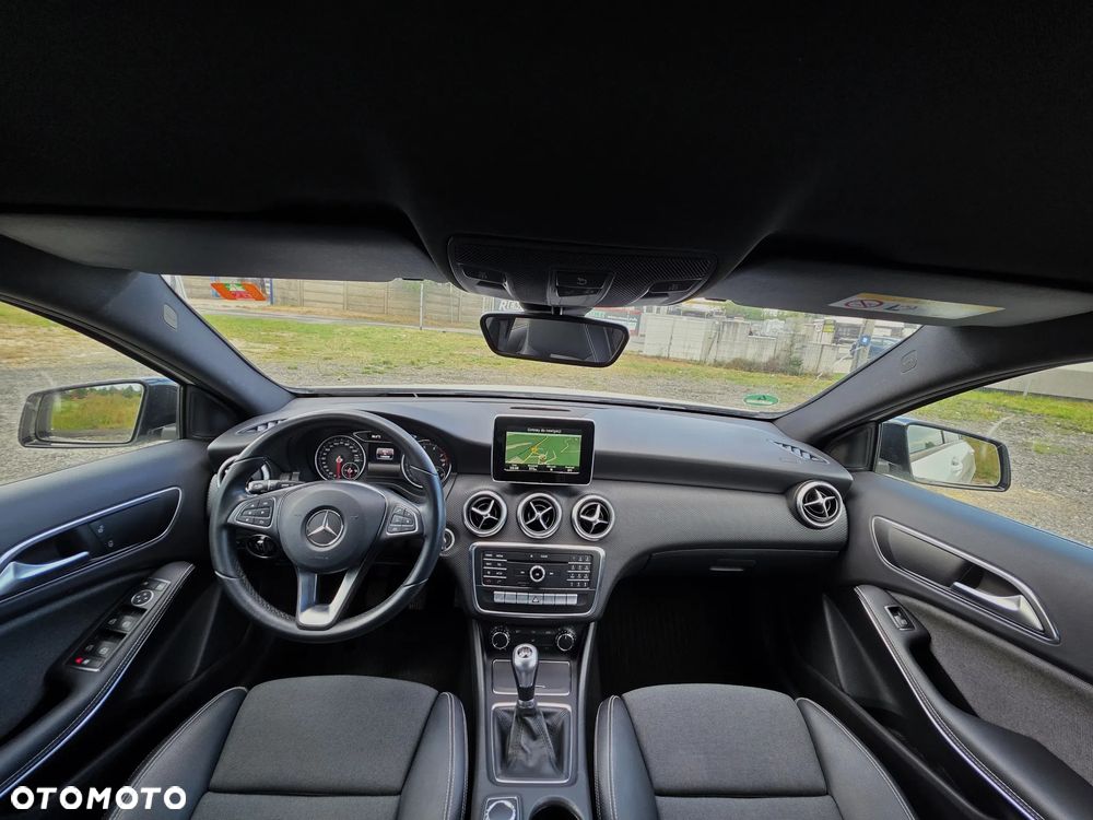 Mercedes-Benz Klasa A 160 SCORE - 12