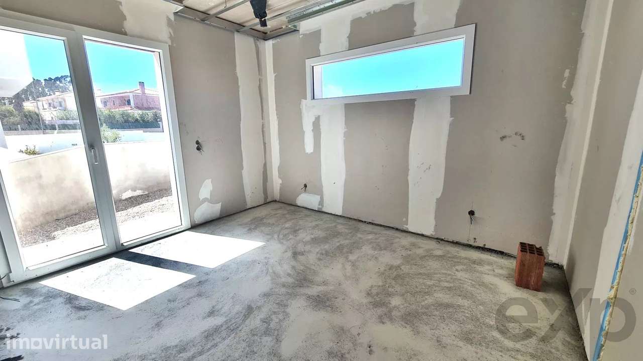 Moradia T4 com piscina, em lote XL — Caldas da Rainha - Grande imagem: 5/51