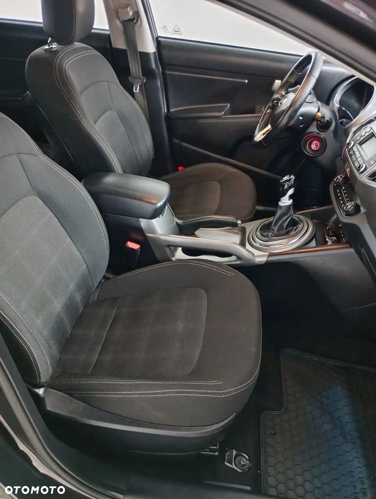 Kia Sportage 2.0 CRDI L AWD - 10