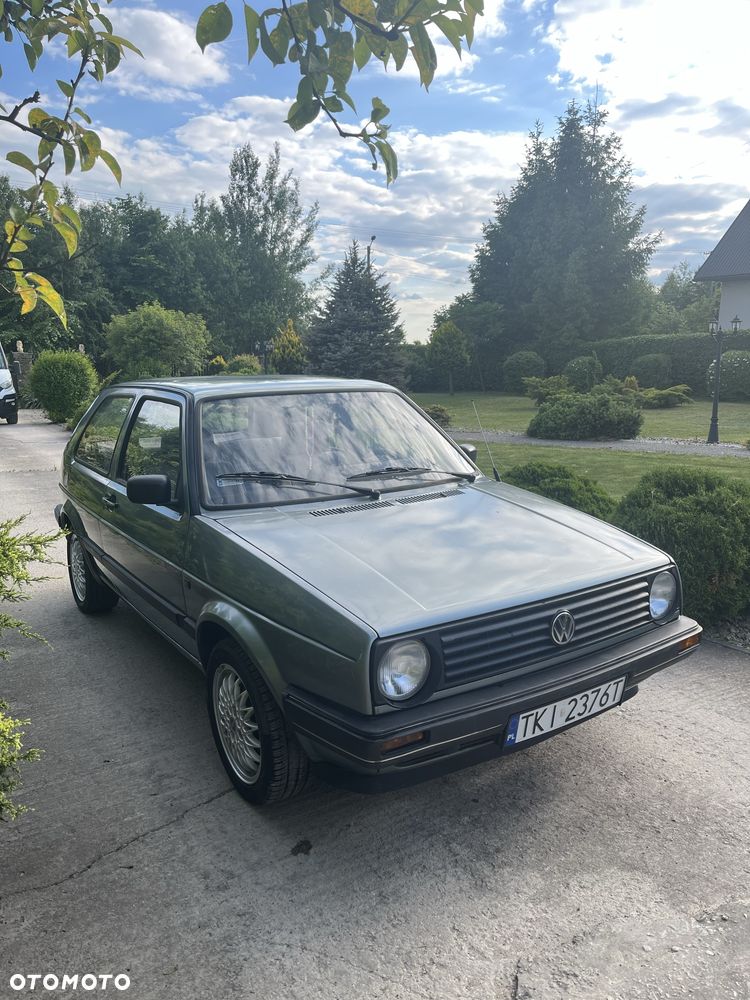 Volkswagen Golf - 3