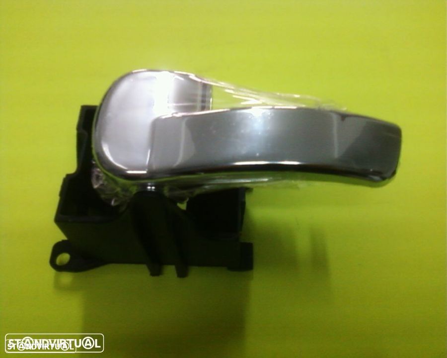 puxadores manipulo de porta nissan navara D40 - 2