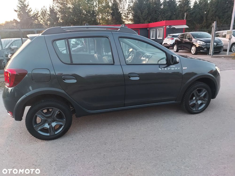 Dacia Sandero Stepway TCe 90 (S&S) Prestige - 10