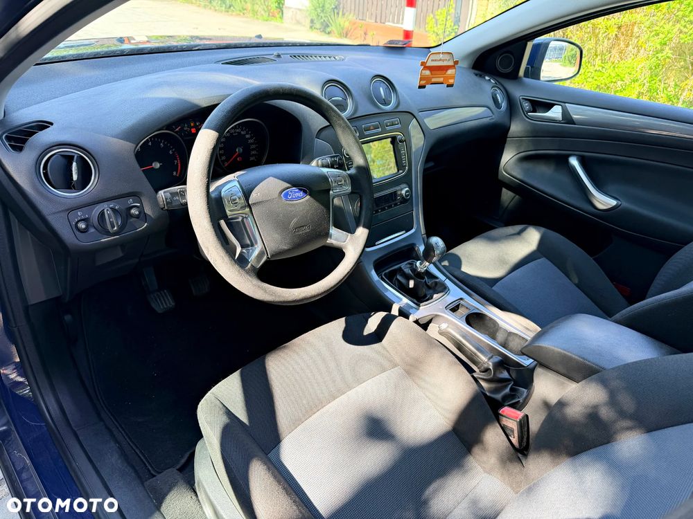 Ford Mondeo 1.6 T Ambiente - 7