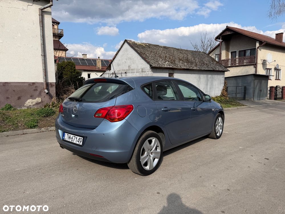 Opel Astra 1.4 Turbo Cosmo - 7