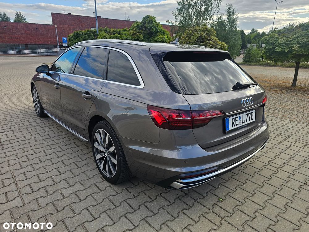 Audi A4 Avant 40 TDI quattro S tronic advanced - 9