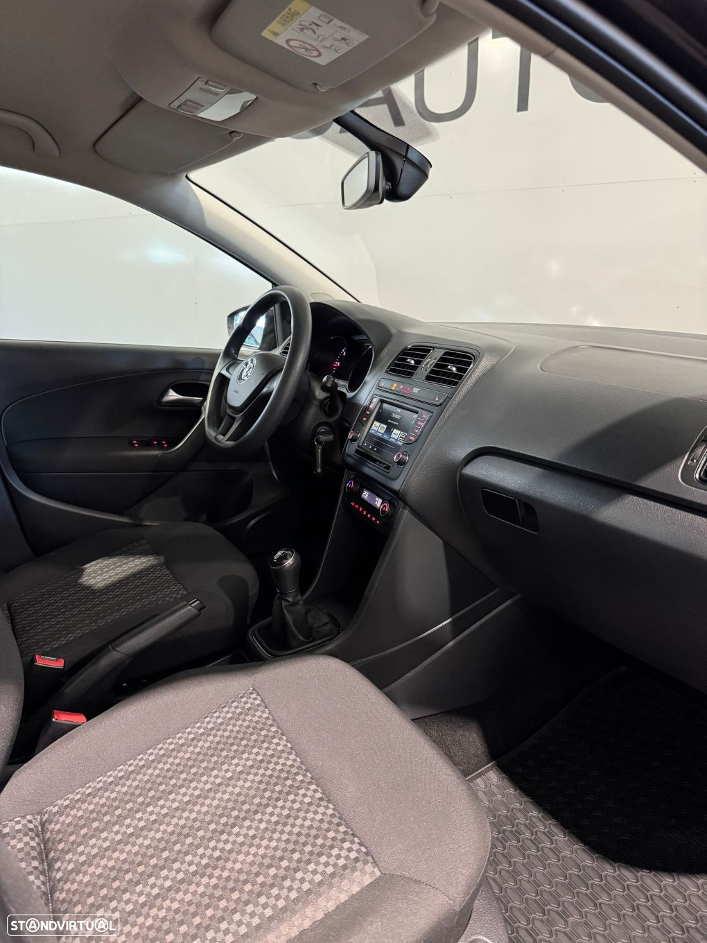 VW Polo 1.4 TDi Trendline - 33