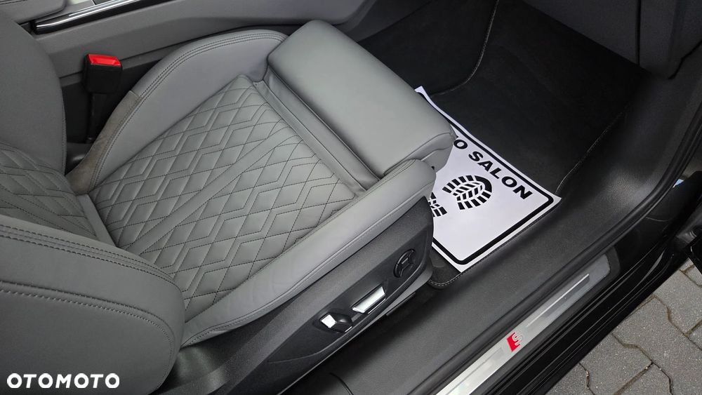 Audi A6 Avant 55 TFSI e quattro S tronic S line - 11