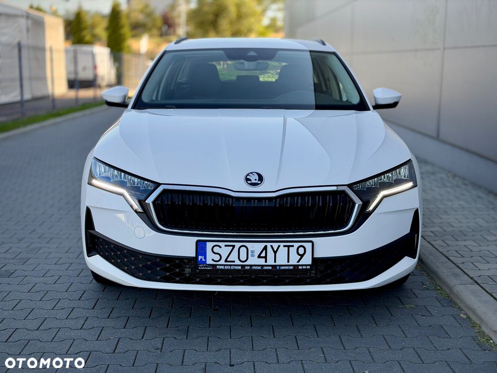 Skoda Octavia 1.5 TSI Essence - 12
