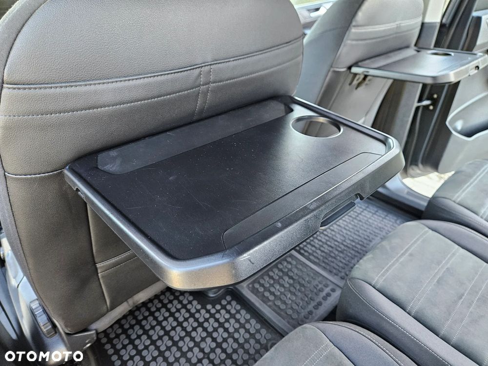 Volkswagen Touran 2.0 TDI SCR (BlueMotion Technology) Highline - 26