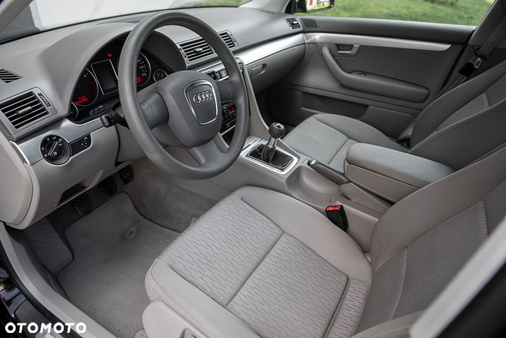 Audi A4 Limousine 1.8 T - 15