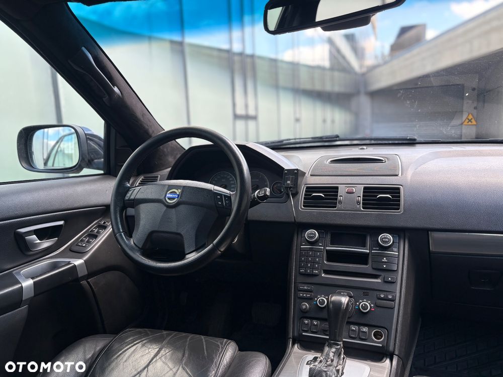 Volvo XC 90 D5 Momentum - 9