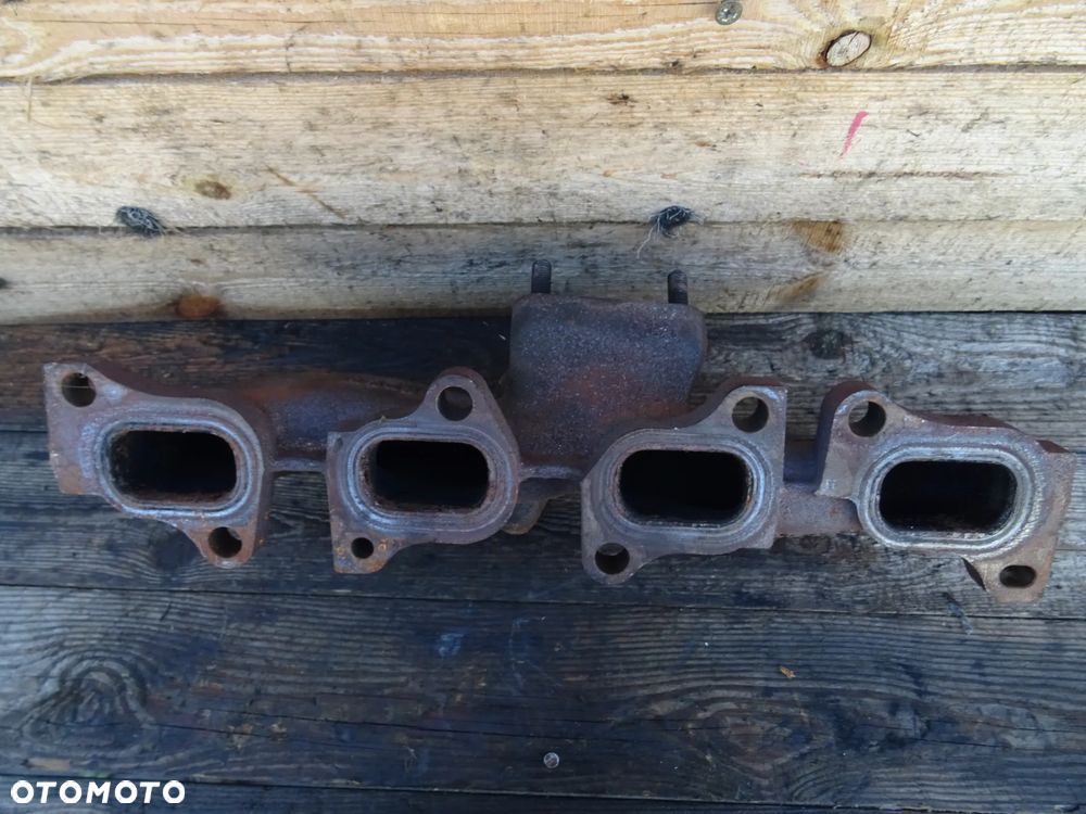 KOLEKTOR WYDECHOWY AUDI A6 A4 2.0 TDI  03L253033A - 2