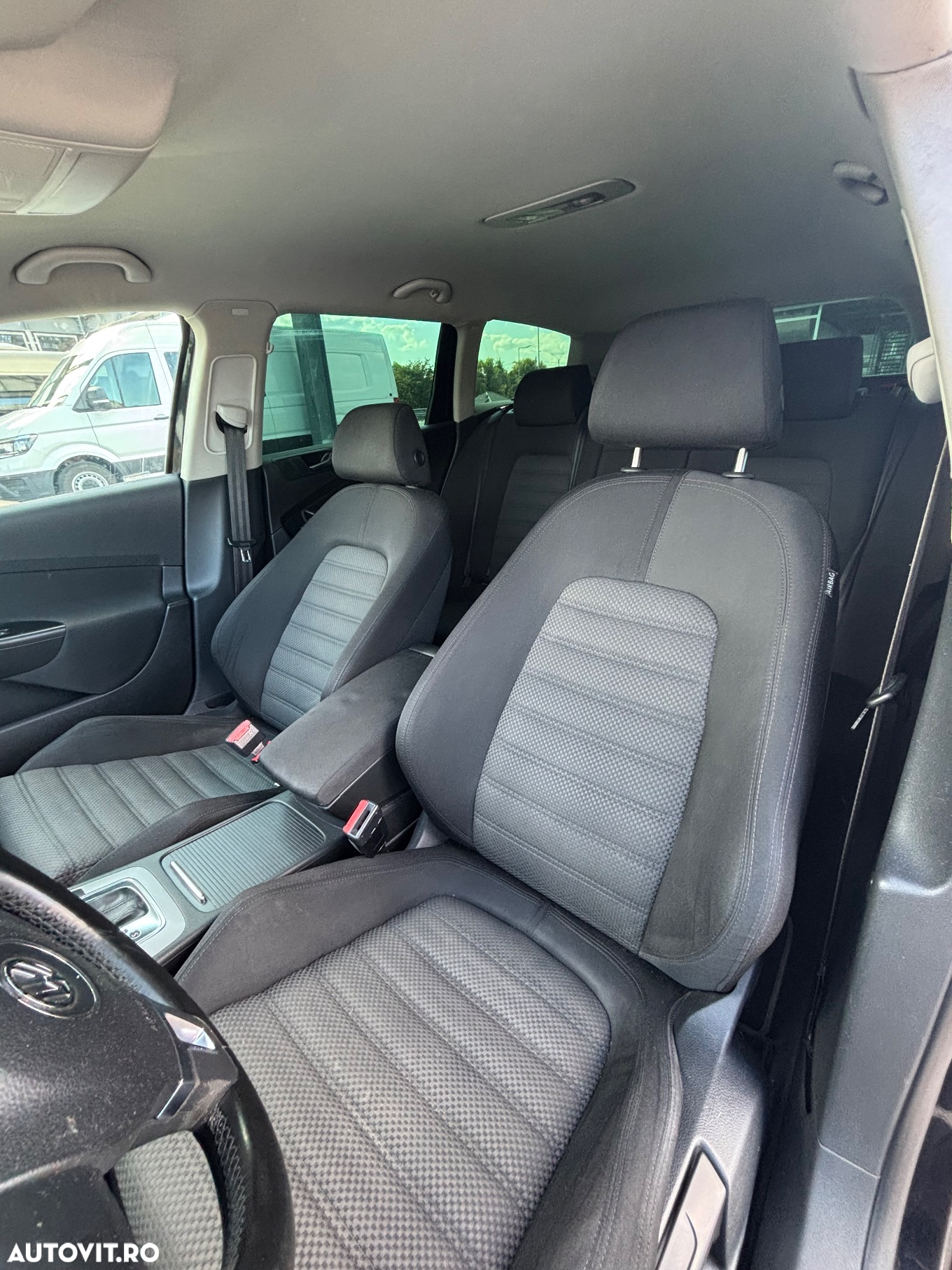 Volkswagen Passat 2.0TDI Highline DPF DSG - 12