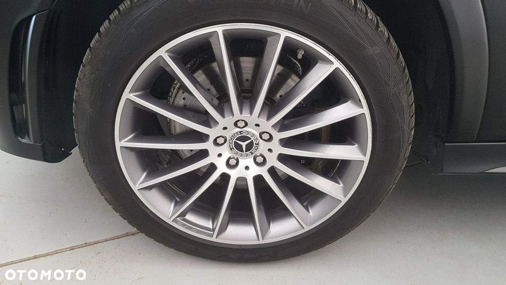 Mercedes-Benz GLE - 9