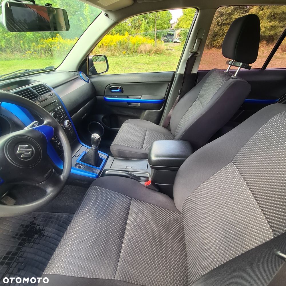 Suzuki Grand Vitara - 6