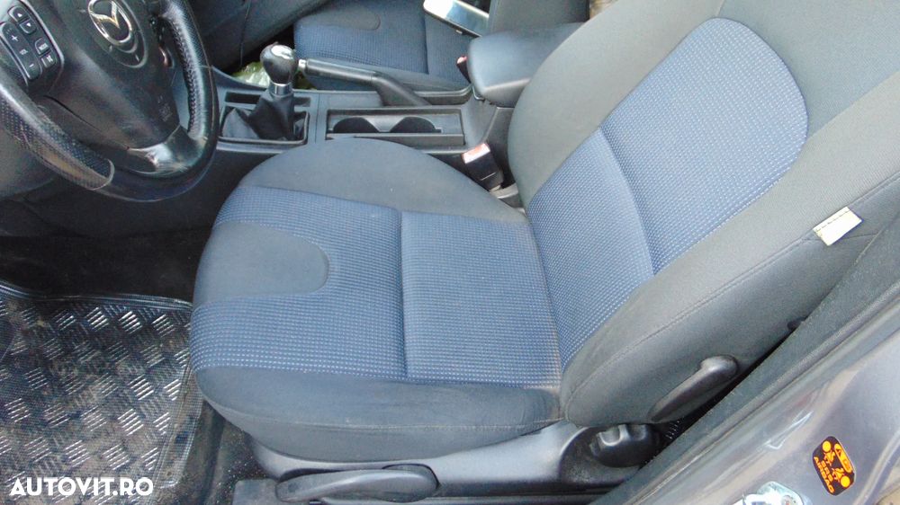 Faruri cu lupa Mazda 3 1.6 diesel 2003-2009,euro 4 - 8