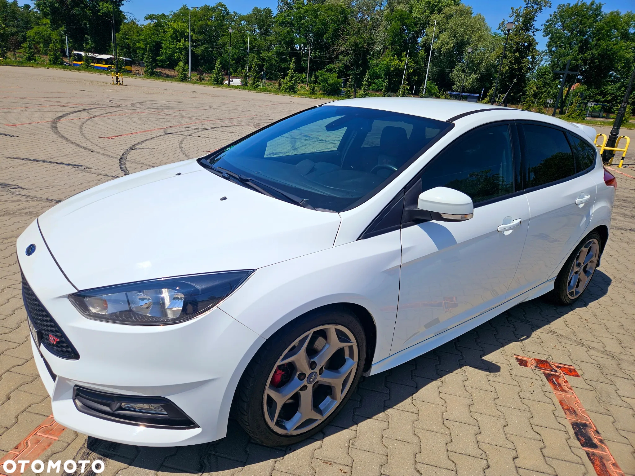 Ford Focus 2.0 TDCi ST mit Leder-Sport-Paket - 8