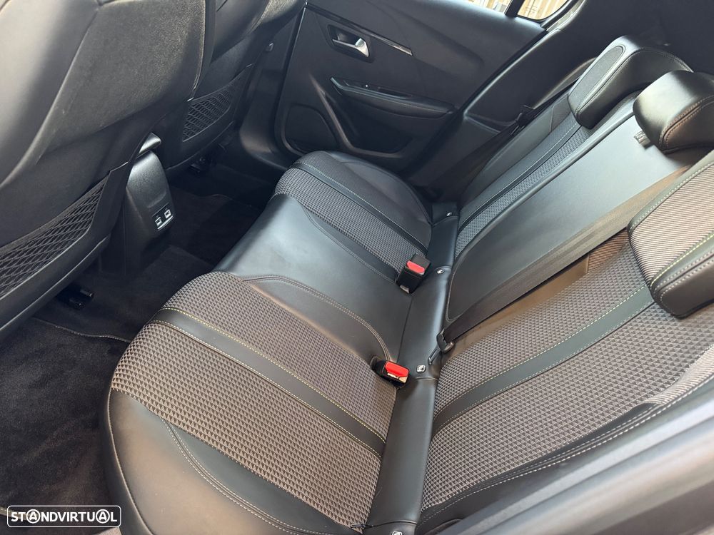 Peugeot 208 1.2 PureTech GT - 20