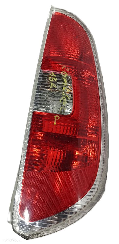 LAMPA PRAWA TYŁ TYLNA SKODA ROOMSTER LIFT 06-15 - 2